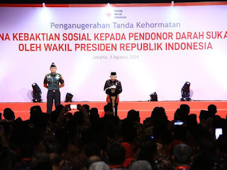 Kabid Humas Polda Kepri Terima Penganugerahan Tanda Jasa Satya Lencana Kebaktian Sosial untuk Oleh Wakil Presiden&nbsp;RI